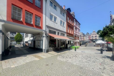 Straßenansicht