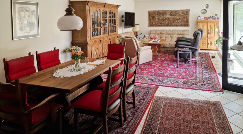 Wohn-und Esszimmer
