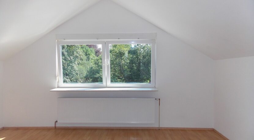 Schlafzimmer im DG