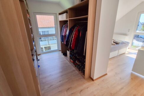 begehbarer Kleiderschrank OG