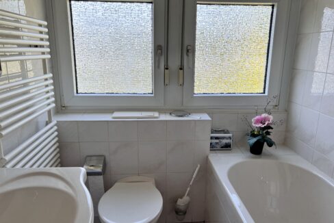 Bad im Dachgeschoss