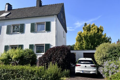 Straßenansicht