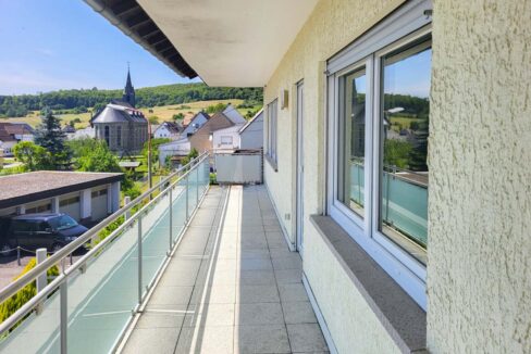 Balkon EG