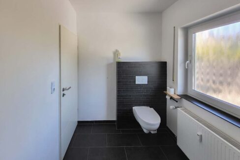 Badezimmer EG
