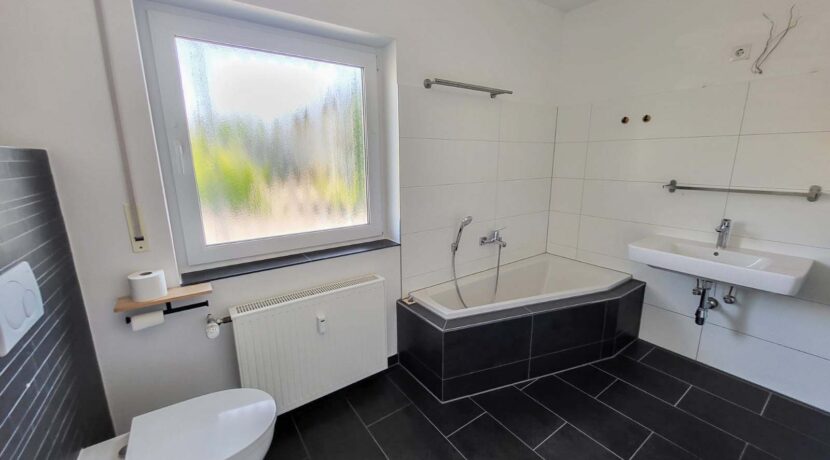Badezimmer EG