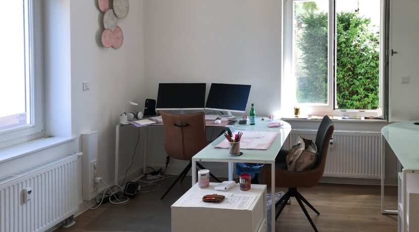 Büro 2