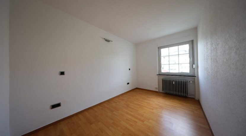 EG: Zimmer 1