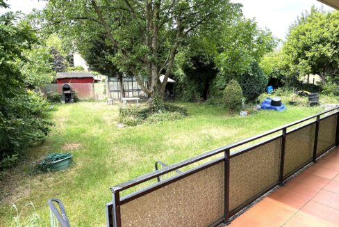 Balkon mit Zugang zum Garten
