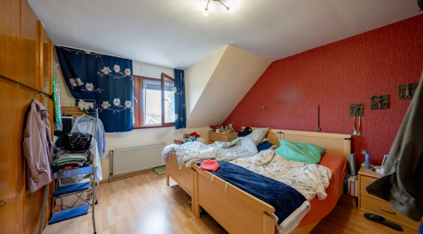12 Schlafzimmer OG