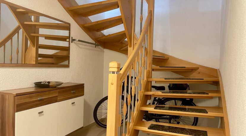 Treppe zur Hauptwohnung