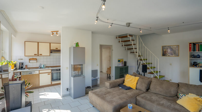 Wohnzimmer DG