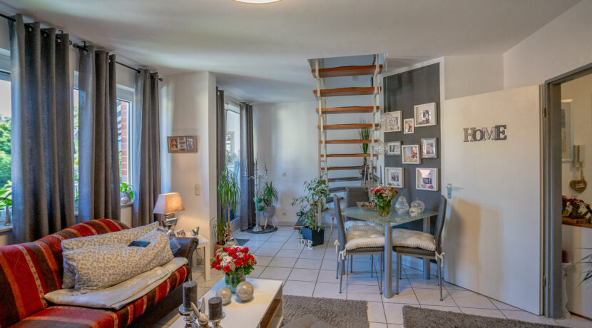 Wohnzimmer DG