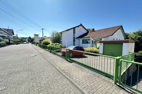 Straßenansicht