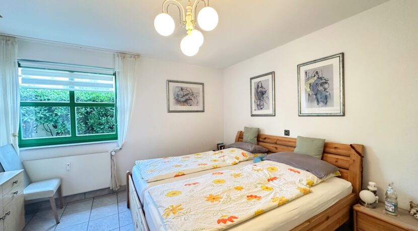 Schlafzimmer EG Nr. 7a