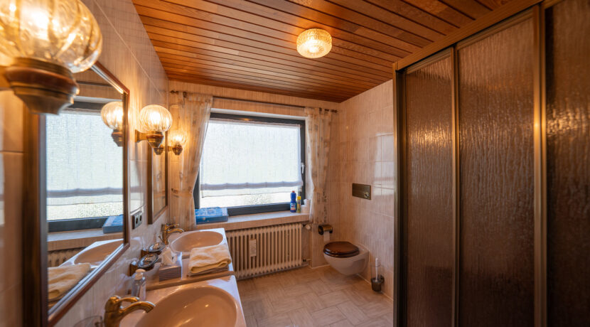 Badezimmer unten