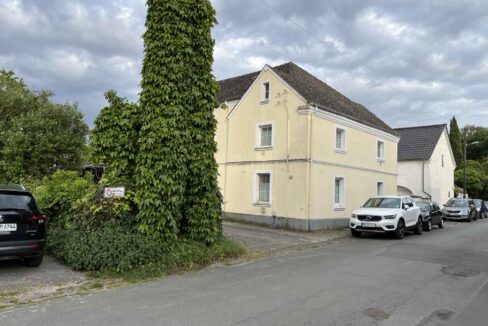 Grundstück in Südausrichtung
