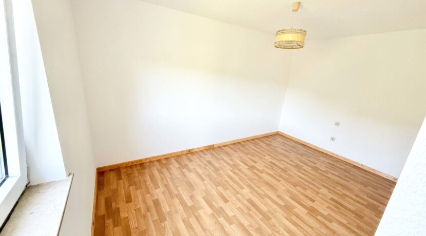 EG rechts Ankleide