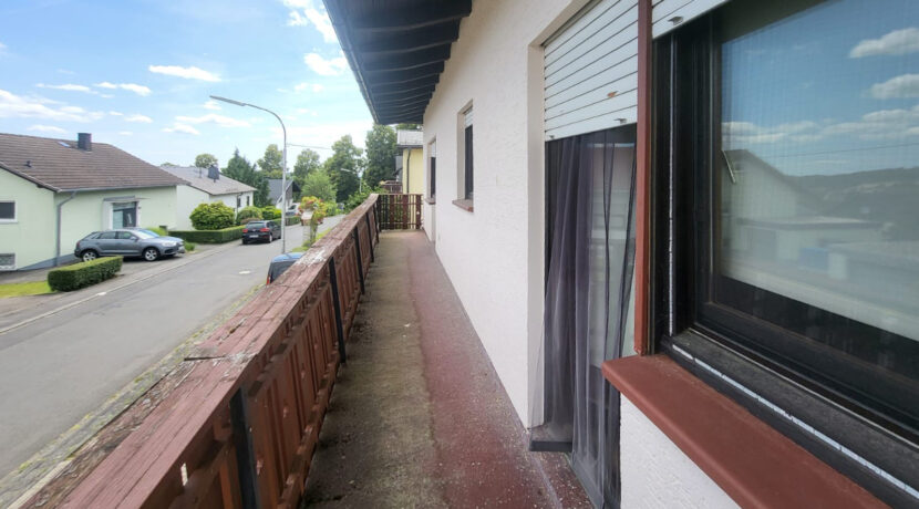 Balkon OG