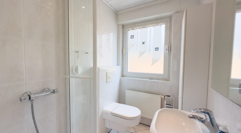 Badezimmer EG