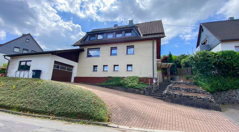 Straßenansicht