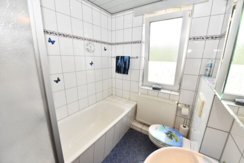 Wannenbad im Dachgeschoss