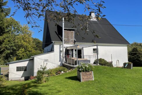 Haus zur Gartenseite