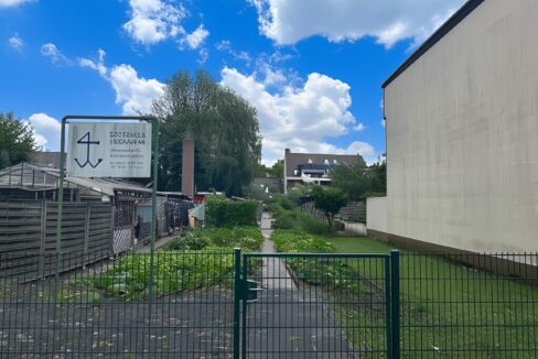 Straßenansicht