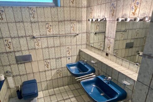 Badezimmer im Erdgeschoss