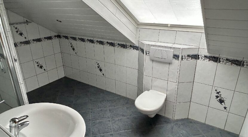 Badezimmer im Obergeschoss