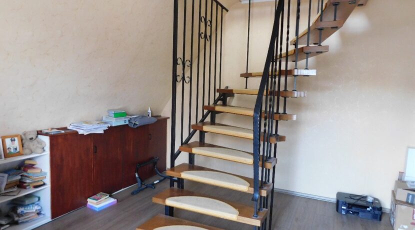Treppe zur Maisonette DG