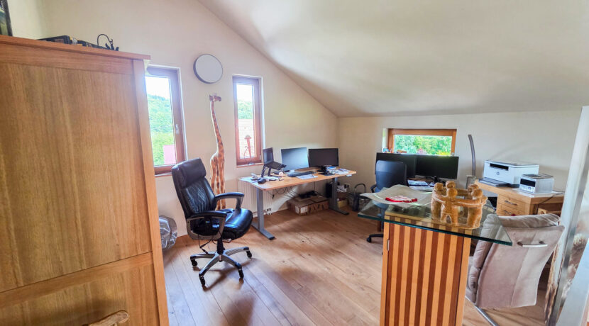 Büro OG