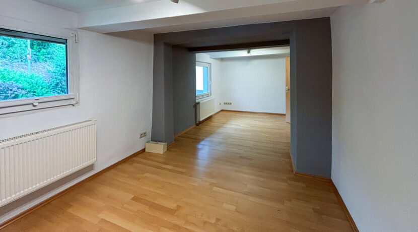 Wohnbereich Altbau DG