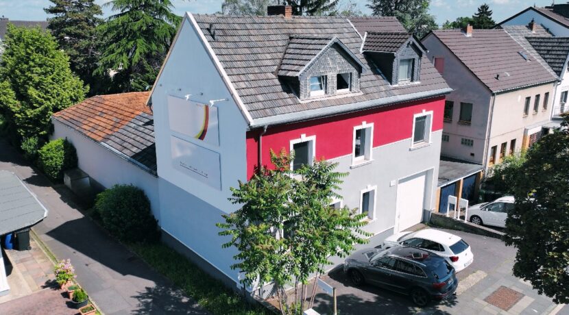 Straßenansicht