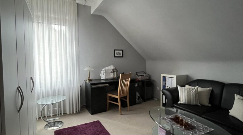Schlafzimmer IV