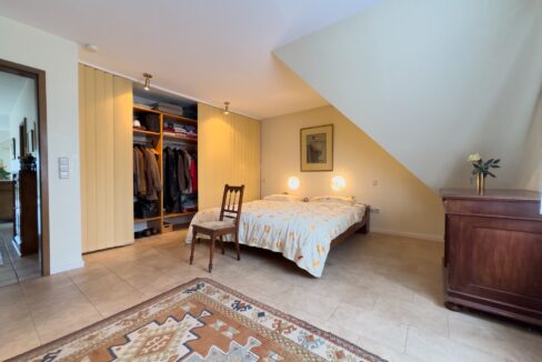 Schlafzimmer / Kleiderschrank