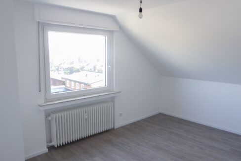 Kinder-/ oder Arbeitszimmer 1
