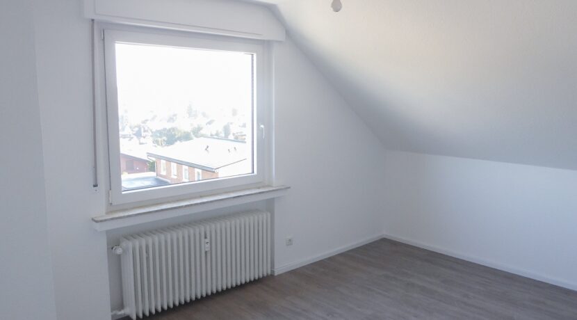 Kinder-/ oder Arbeitszimmer 1