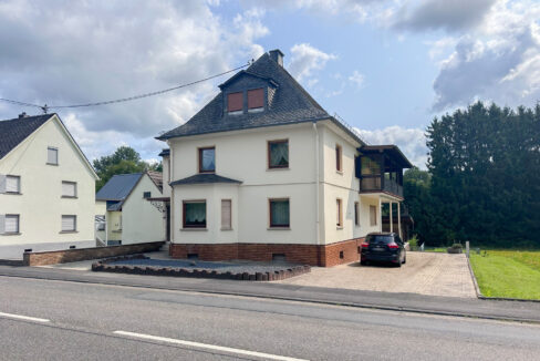 Straßenansicht
