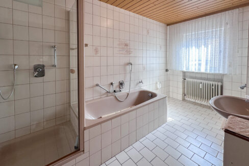 Badezimmer Erdgeschoss