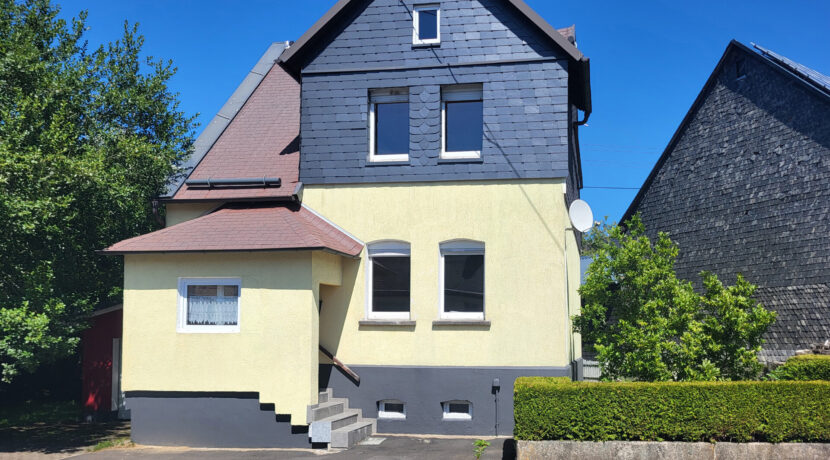 Straßenansicht