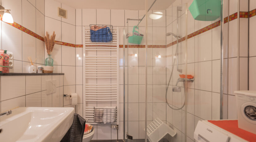 Badezimmer 54