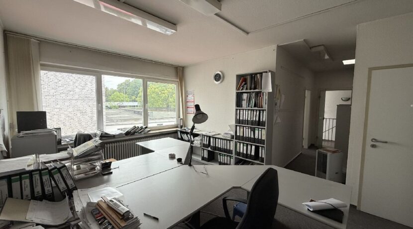 Büro