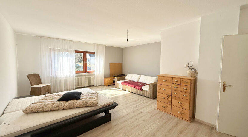 OG Großes Schlafzimmer