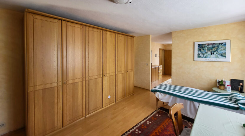 Zimmer 1 OG