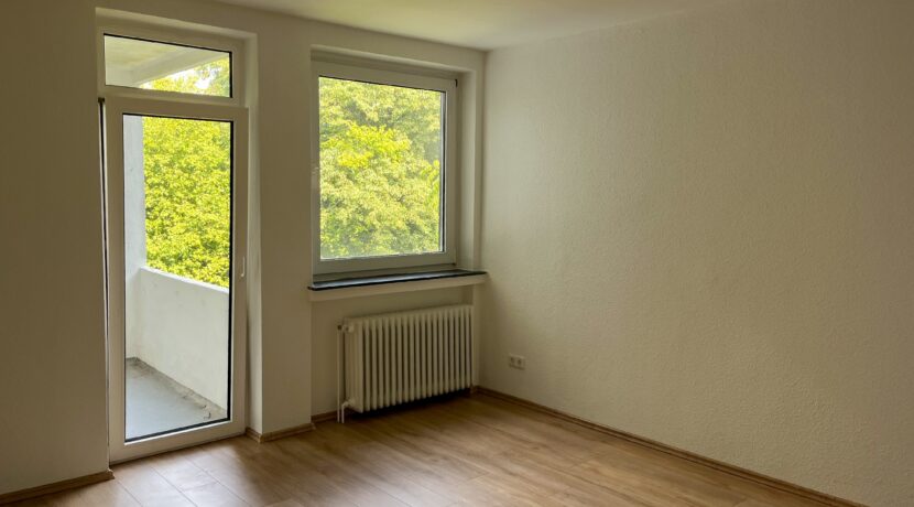 Schlafzimmer mit Loggia Zugang 2