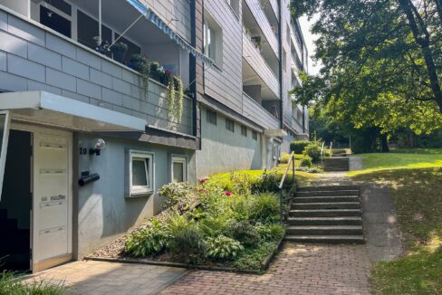 Hauseingang zu Wohnung