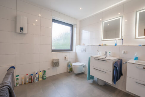 Badezimmer WHG 1. OG