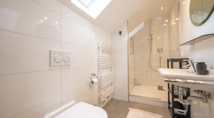 Badezimmer WHG DG