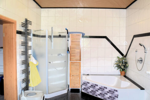 Badezimmer OG