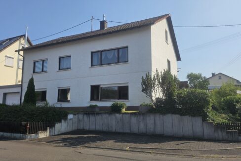 Straßenansicht